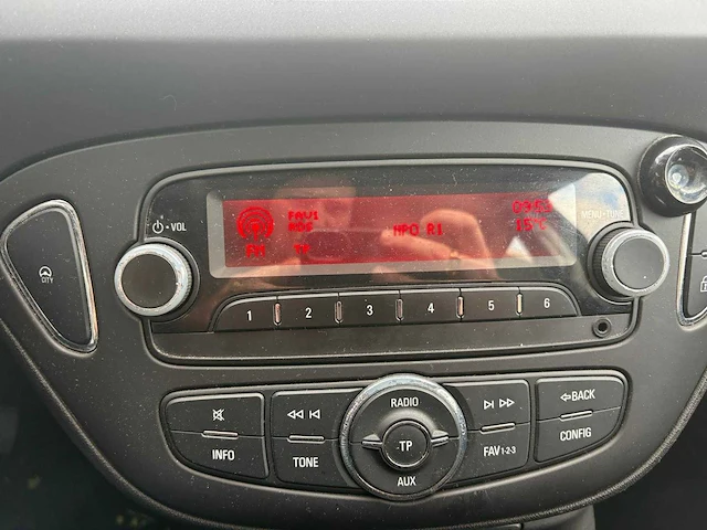 Opel corsa 1.2 airco cruise, kl-510-r - afbeelding 6 van  27