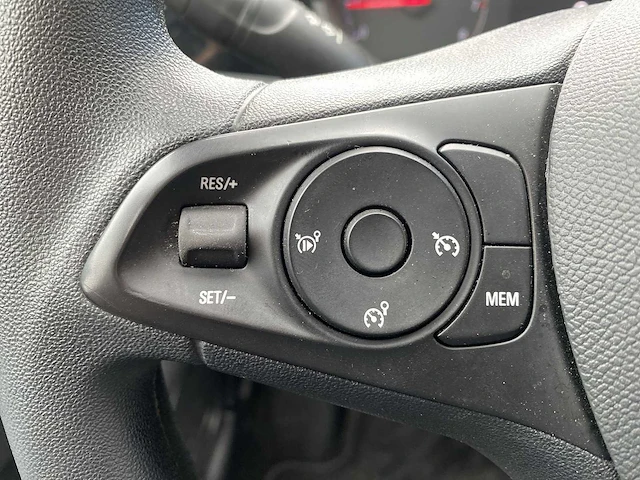 Opel corsa 1.2 edition 2022 | p-123-xt - afbeelding 28 van  61