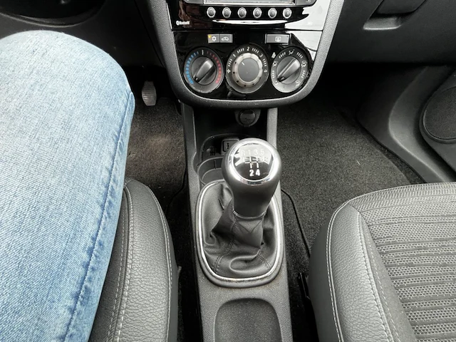 Opel corsa 1.2i enjoy 85,2014 - afbeelding 2 van  28