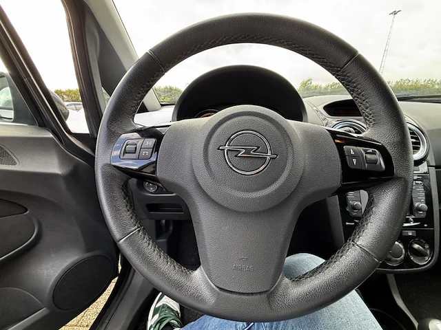 Opel corsa 1.2i enjoy easytronic 85 at,2014 - afbeelding 7 van  35