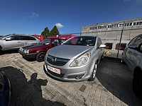 Opel corsa 1.2i essentia 80, 2008