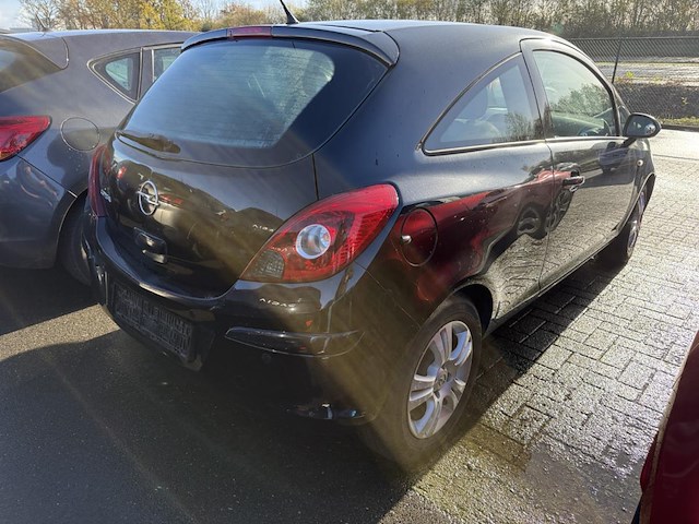 Opel corsa 1.2i essentia,2009 - afbeelding 25 van  30