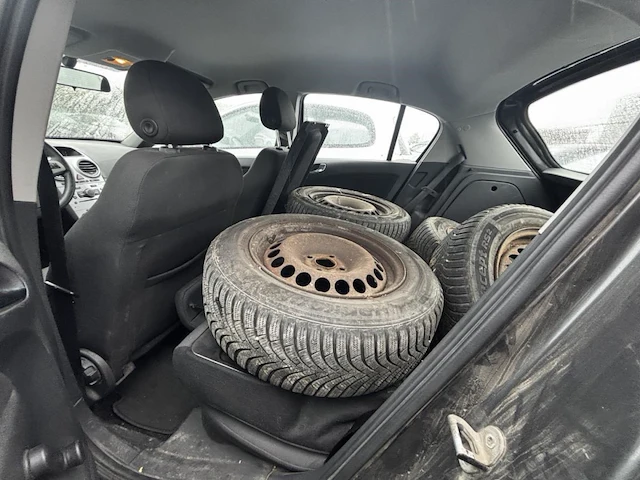 Opel corsa 1.3 cdti ecoflex essentia start/stop dpf,2012 - afbeelding 9 van  27