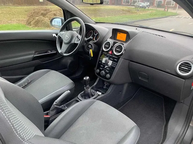 Opel corsa 1.3 cdti ecoflex s s cosmo, 66-nvj-3 - afbeelding 19 van  19
