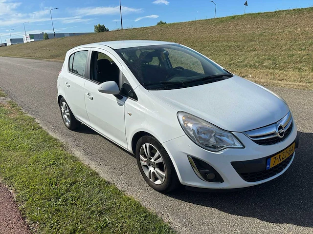 Opel corsa 1.3 cdti ecoflex s/s cosmo 2013 | 7-kzj-84 - afbeelding 1 van  9