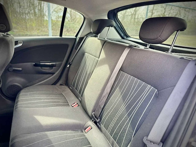 Opel corsa 1.4 16v 111 edition lpg, 29lrl9 - afbeelding 15 van  16