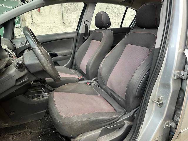Opel corsa 1.4-16v bns sport 90pk 2007, 70-xh-jk - afbeelding 29 van  40