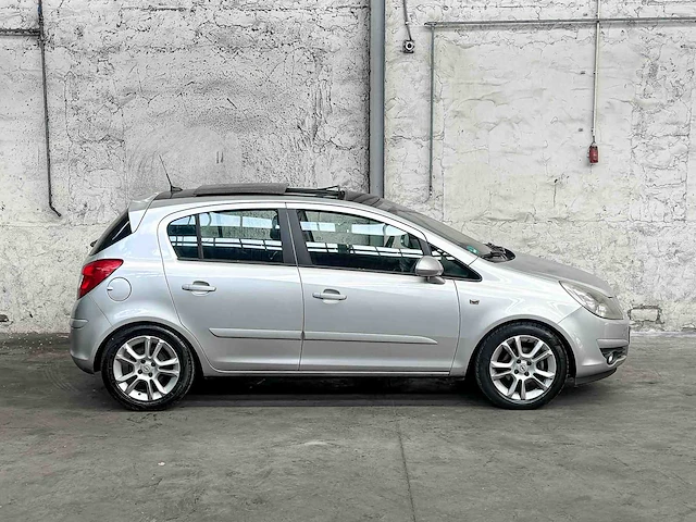 Opel corsa 1.4-16v bns sport 90pk 2007, 70-xh-jk - afbeelding 39 van  40