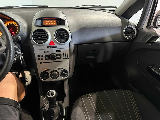 Opel corsa 1.4-16v business, 34-hpn-5 - afbeelding 2 van  12