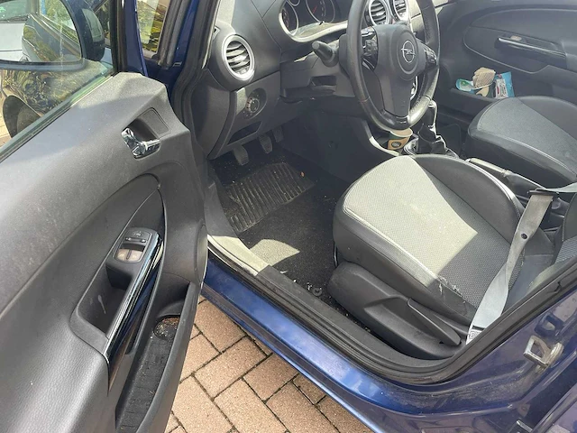 Opel corsa 1.4-16v cosmo 2007 | 91-tz-vk - afbeelding 3 van  8