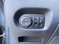 Opel corsa 1.4 16v cosmo 2010 | 46-nlg-5 - afbeelding 4 van  32