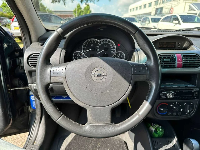 Opel corsa 1.4 16v cosmo semi-automaat, 38-nn-hd - afbeelding 3 van  16
