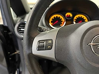 Opel corsa 1.4-16v edition 02-xkt-2 - afbeelding 3 van  24