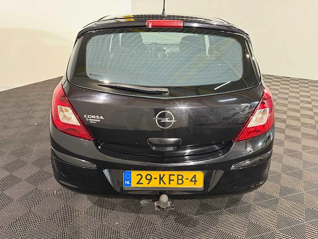 Opel corsa 1.4-16v edition, 29-kfb-4 - afbeelding 7 van  13