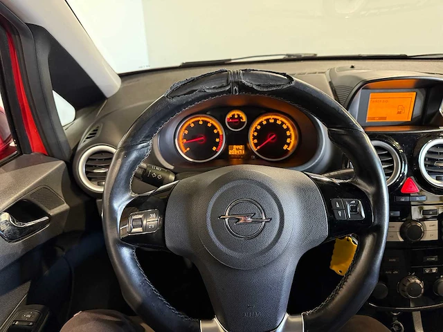 Opel corsa 1.4-16v edition, zl-207-p - afbeelding 2 van  13