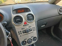 Opel corsa 1.4-16v enjoy , 12-zf-gf - afbeelding 15 van  16