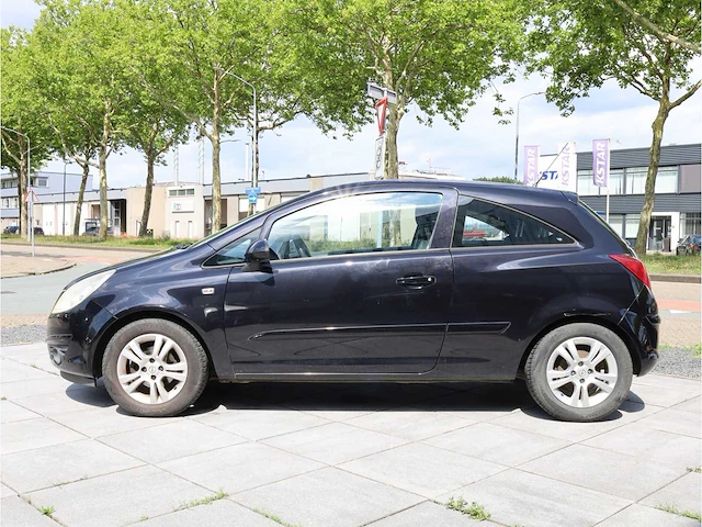 Opel corsa 1.4-16v enjoy 2008, 41-zd-kp - afbeelding 12 van  29