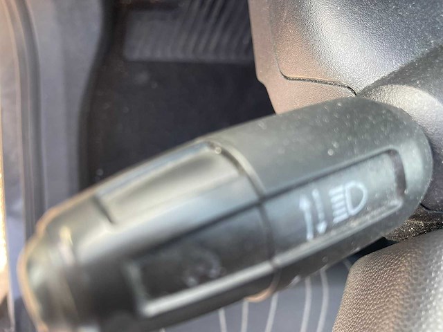 Opel corsa 1.4-16v enjoy 2008 | 46-zf-pk i - afbeelding 2 van  24