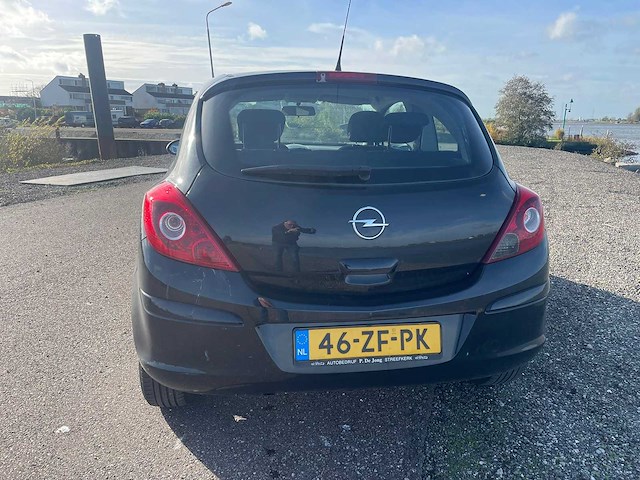 Opel corsa 1.4-16v enjoy 2008 | 46-zf-pk i - afbeelding 19 van  24