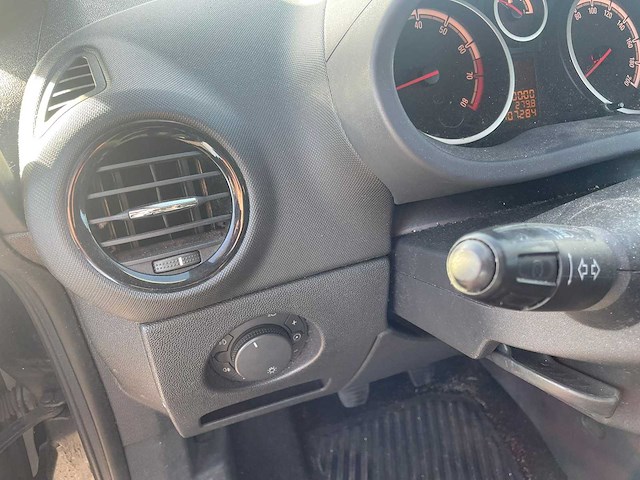 Opel corsa 1.4-16v enjoy 2008 | 46-zf-pk i - afbeelding 24 van  24