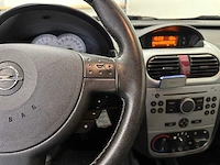 Opel corsa 1.4-16v silverline 48-sz-lb - afbeelding 4 van  21