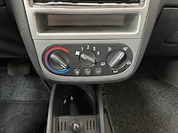 Opel corsa 1.4-16v silverline 90pk 2006, 26-sn-fg - afbeelding 19 van  34