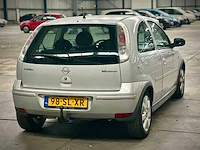 Opel corsa 1.4 16v silverline, 98-sl-xr - afbeelding 6 van  13