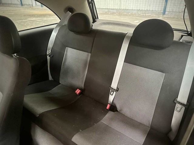 Opel corsa 1.4 16v silverline, 98-sl-xr - afbeelding 12 van  13