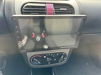 Opel corsa 1.4 16v sport, 38-js-xt - afbeelding 2 van  13