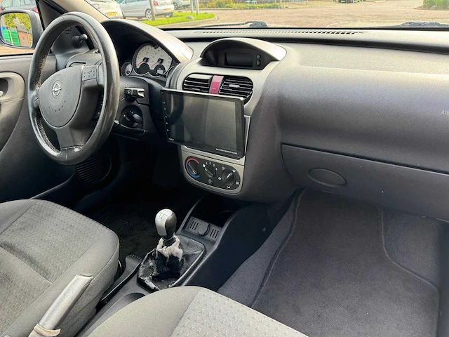 Opel corsa 1.4 16v sport, 38-js-xt - afbeelding 12 van  13
