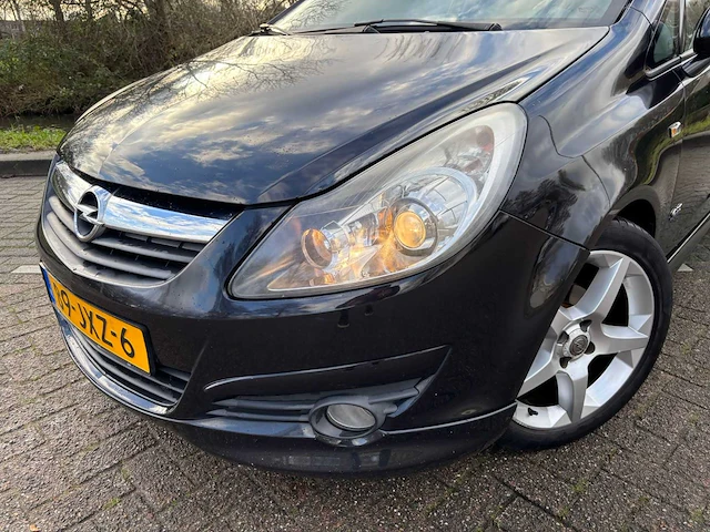 Opel corsa 1.4 16v sport, 89-jxz-6 - afbeelding 12 van  17