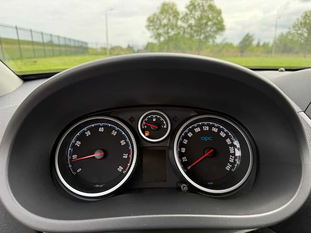 Opel corsa 1.6 16v turbo opc, z-427-lb - afbeelding 6 van  19
