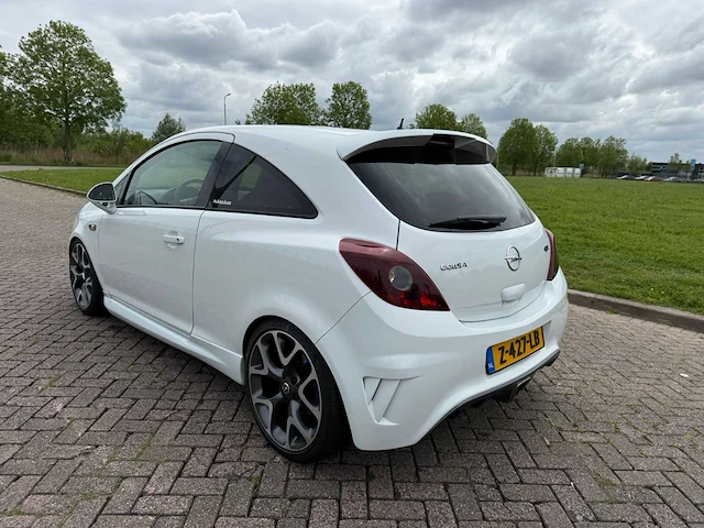Opel corsa 1.6 16v turbo opc, z-427-lb - afbeelding 14 van  19
