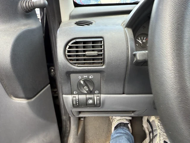 Opel corsa, 2000 - afbeelding 8 van  25