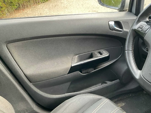 Opel corsa 64-phz-5 - afbeelding 15 van  34