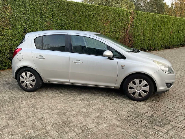 Opel corsa 64-phz-5 - afbeelding 23 van  34