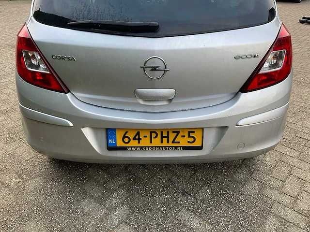 Opel corsa 64-phz-5 - afbeelding 30 van  34