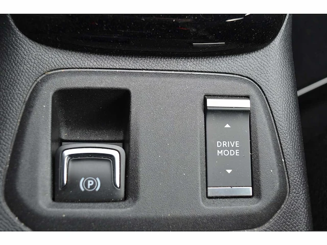 Opel corsa-e ultimate 1-fase - personenauto - afbeelding 9 van  19