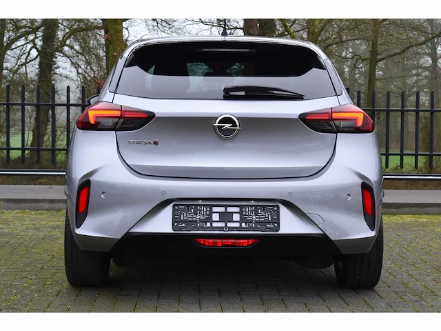 Opel corsa-e ultimate 1-fase - personenauto - afbeelding 25 van  28