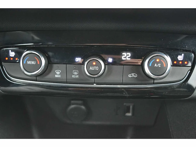 Opel corsa-e ultimate 3-fase - personenauto - afbeelding 8 van  25