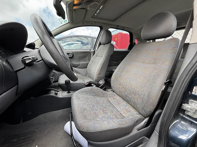 Opel corsa,2002 - afbeelding 34 van  36