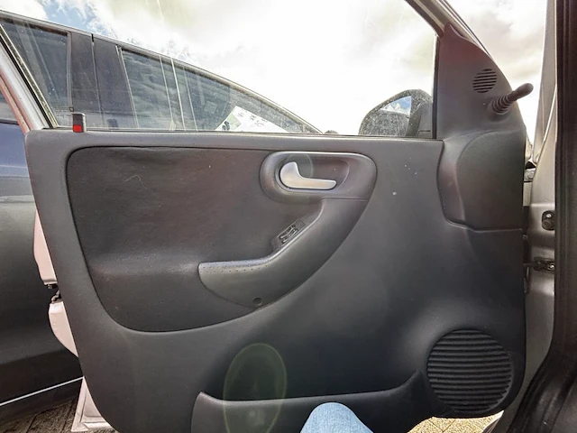 Opel corsa,2005 - afbeelding 35 van  38