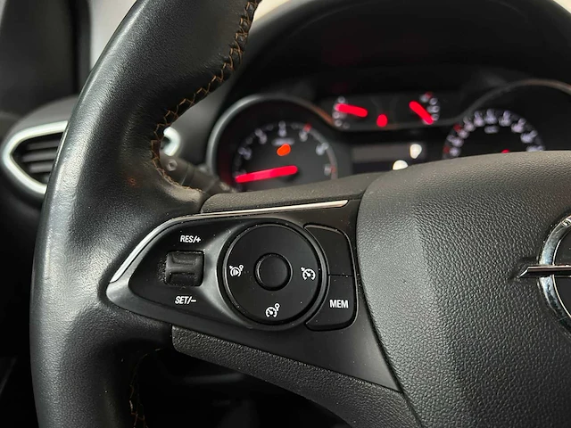 Opel crossland x 1.5 cdti innovation 120pk 2019, zs-745-j - afbeelding 10 van  44