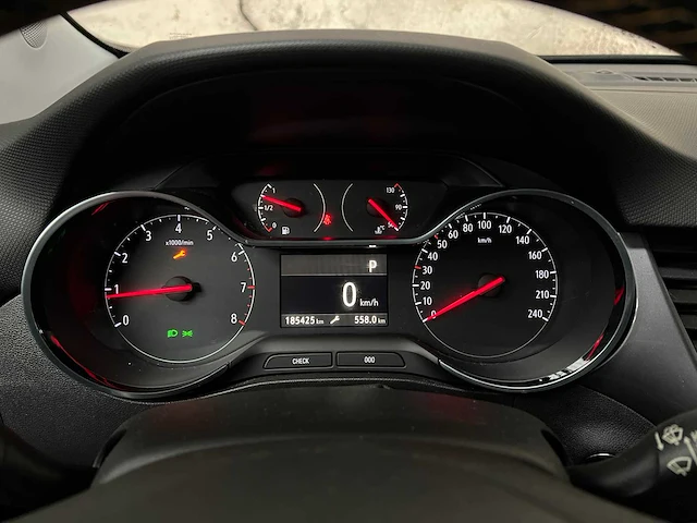 Opel crossland x 1.5 cdti innovation 120pk 2019, zs-745-j - afbeelding 13 van  44
