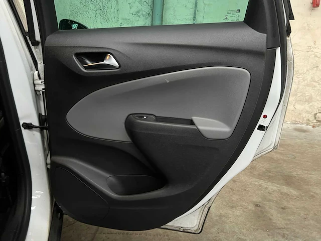 Opel crossland x 1.5 cdti innovation 120pk 2019, zs-745-j - afbeelding 19 van  44