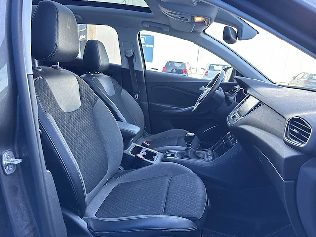 Opel grandland x 1.6 cdti bns executive car 2018 | rn-043-x - afbeelding 24 van  33