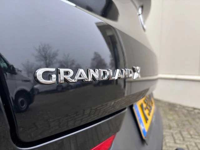 Opel grandland x 1.6 turbo hybrid business elegance; k-332-pp - afbeelding 30 van  32