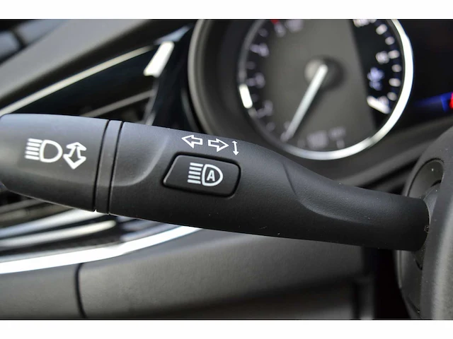 Opel insignia 1.5 cdti elegance sports tourer - personenauto - afbeelding 18 van  28