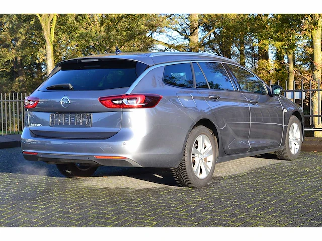 Opel insignia 1.5 cdti elegance sports tourer - personenauto - afbeelding 18 van  24