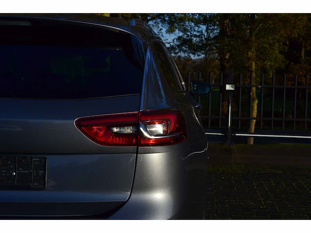 Opel insignia 1.5 cdti elegance sports tourer - personenauto - afbeelding 23 van  24